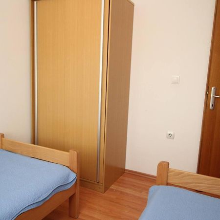 Apartments Knezevic Baška Dış mekan fotoğraf